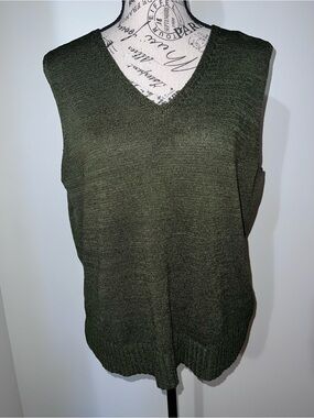 Josephine Chaus Studio Olive Green Knit V-Neck Sweater Vest XL